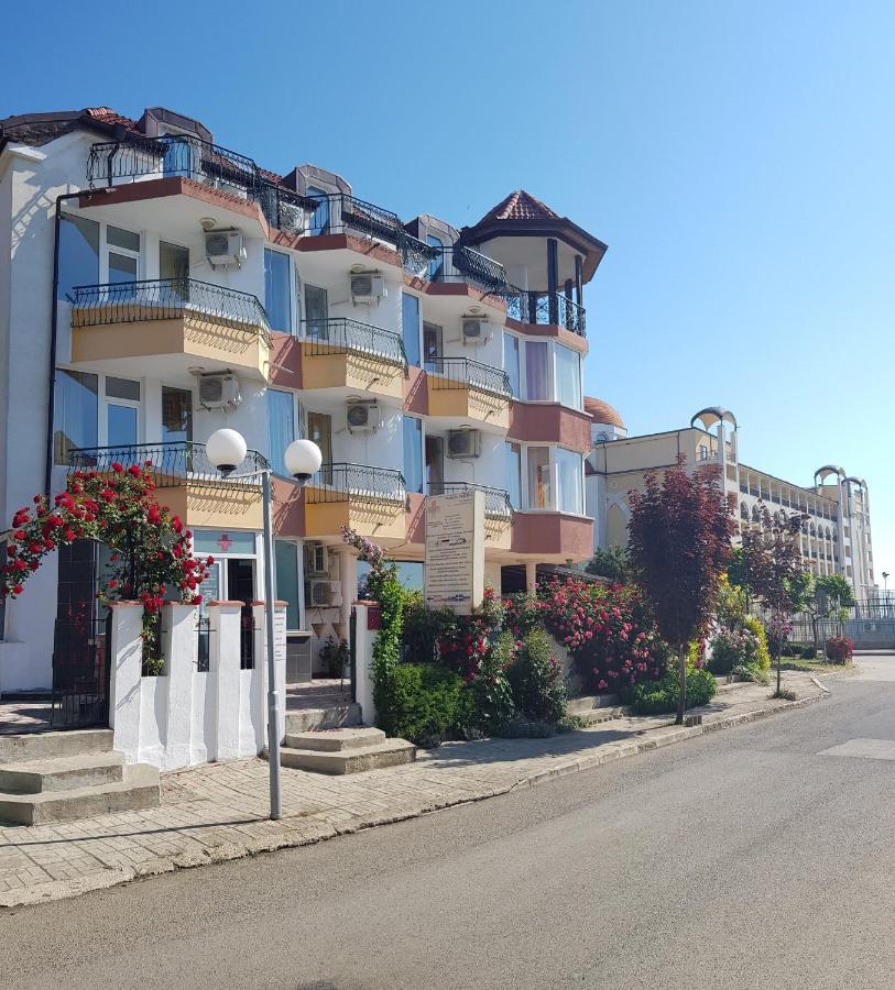 Sunny Island Obzor Hotel Eksteriør billede