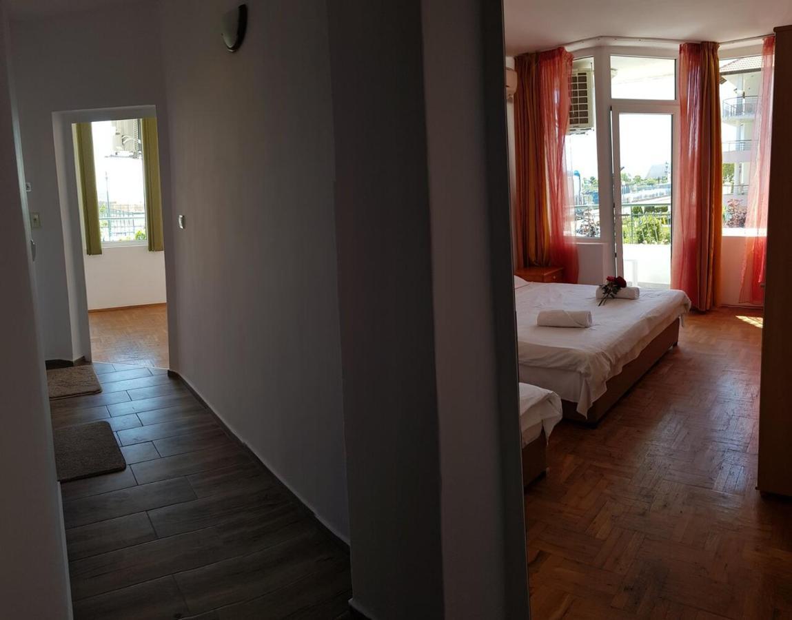Sunny Island Obzor Hotel Eksteriør billede